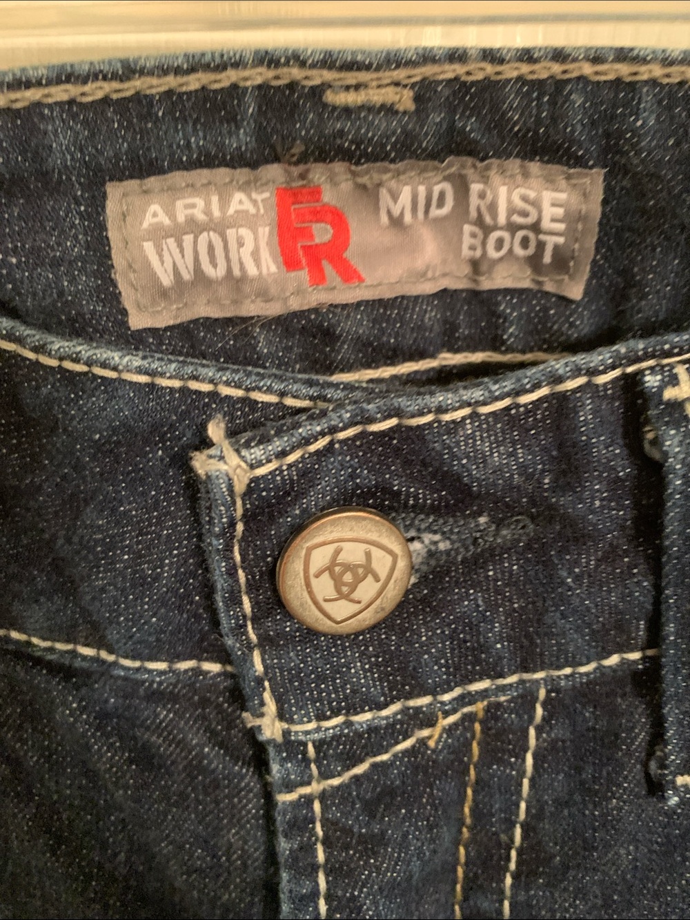 Ariat jeans - Picture 2 of 7